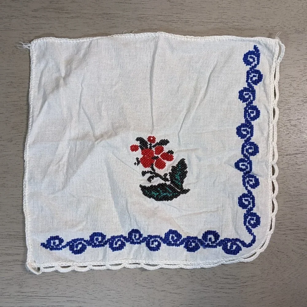 Vintage Hand Cross-stitched Red Floral Crocheted Edge Doily Napkin 9